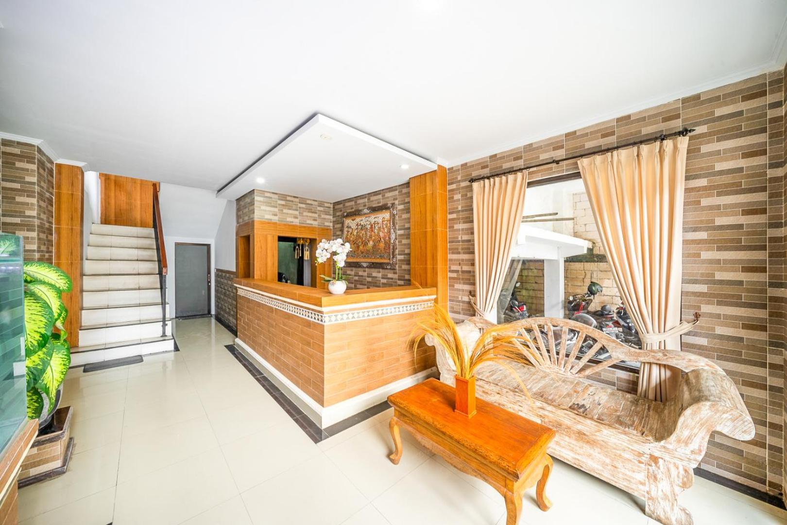Pantai Guesthouse Canggu Exterior photo