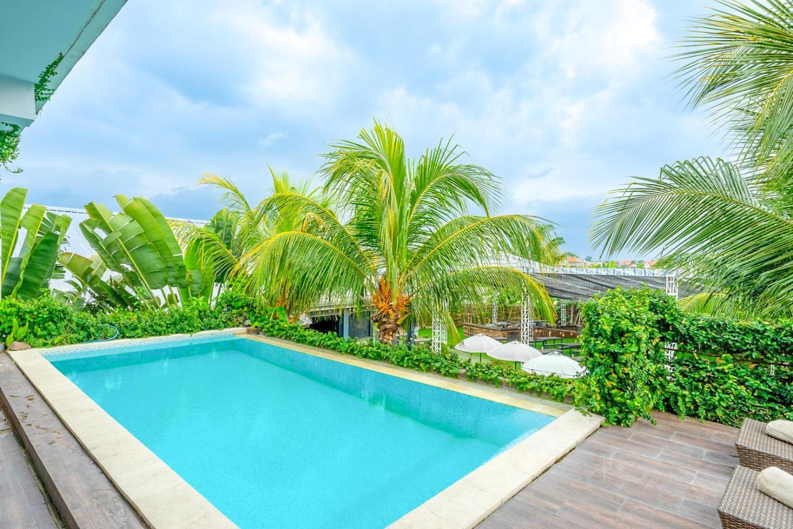 Pantai Guesthouse Canggu Exterior photo